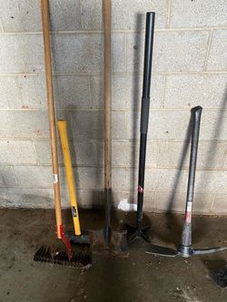 Lot of 4 Garden and Digging Tools