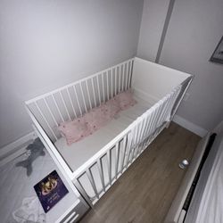Baby Crib 