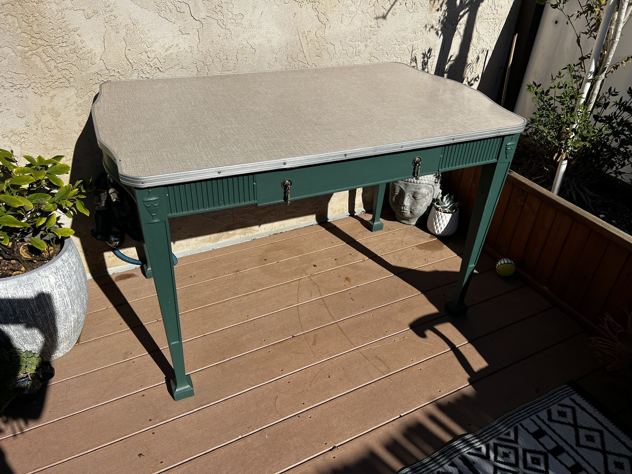 Rectangular Retro/Antique Table