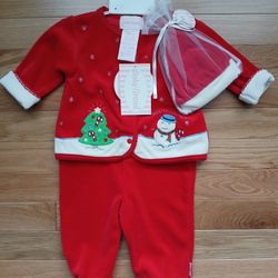NEW. Baby Christmas 3pc Outfit  0-3 Mo.