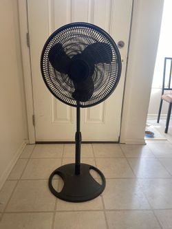 34’ Oscillating Fan