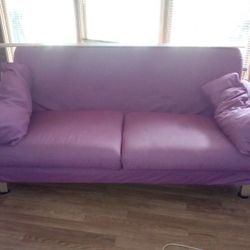 Ikea Couch With Cover And Pillows