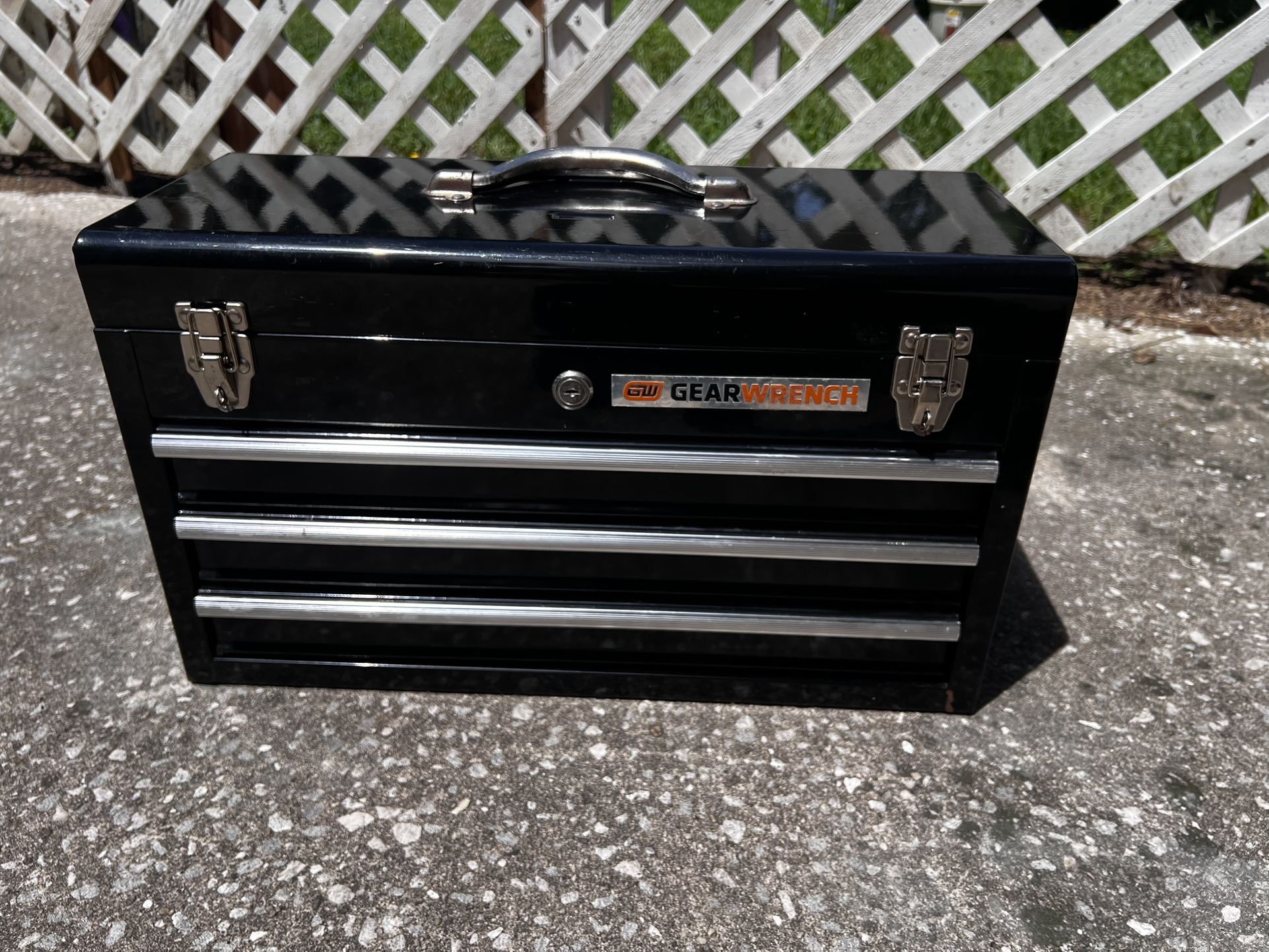 Vintage Sears GEARWRENCH Tool Box Chest Keys 4 Drawer W Top Tray Storage