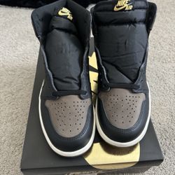 Jordan 1 Palomino Size 9.5