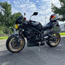 2012 Triumph Street Triple R 675