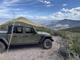 Jeep Wheels/rims Off 2025 Gladiator. 5x5/5x127