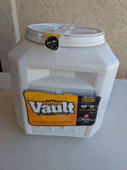 Gamma 2 vittles vault 25 lb. Pet food holder dog cat duck chicken