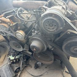 1985 for mustang lx Motor And Transmission