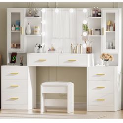 **Brand New Vanity **