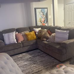 Living Room set w chaise lounge chair