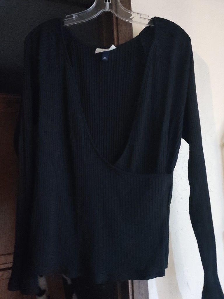 Women's Long sleeve Black Shirt