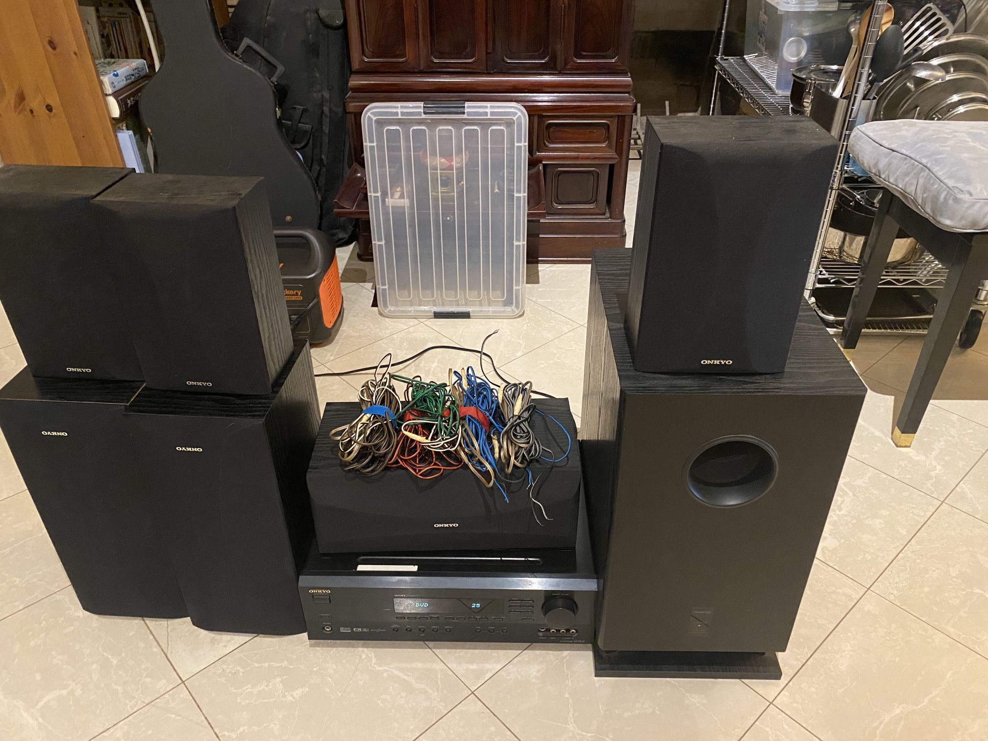 Onkyo HT-R510 Audio Video Home Theater 6.1 Channel Surround Sound Stereo Bundle
