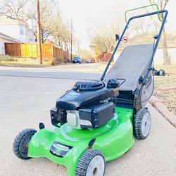 Lawnboy 20” Gas Push Mower With Bag 
