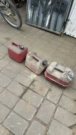 Empty Containers 