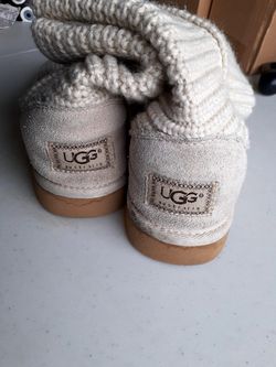Ugg knit sweater boots size 7