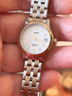 New Timex Indiglo  WR 30M Women’s Two Tone Watch.