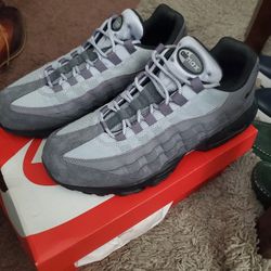 $95 Nike 95 Air Max Grey/Blk sz 11