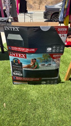 Queen 24in height blow up bed