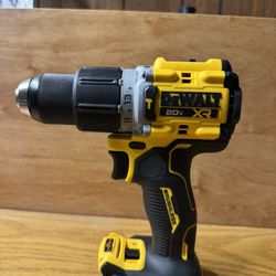 Dewalt 20V HAMMER DRILL.TOOL ONLY