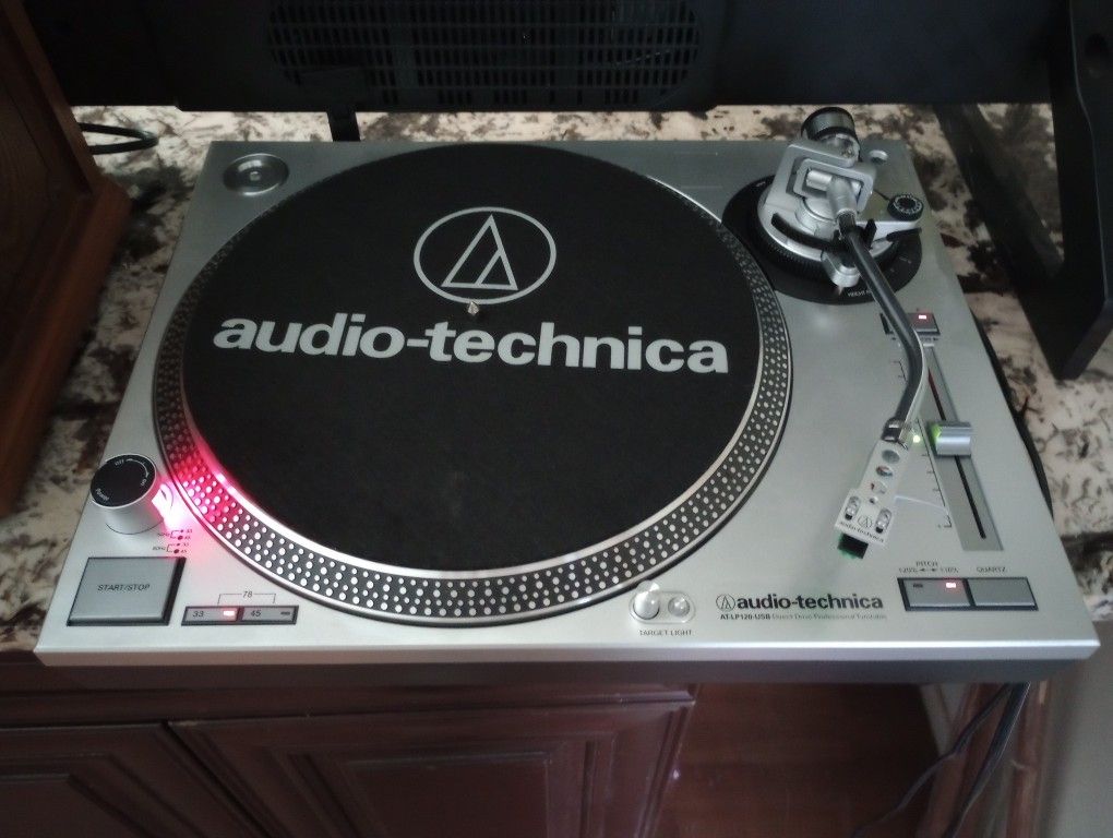 Audio Technica Turntable