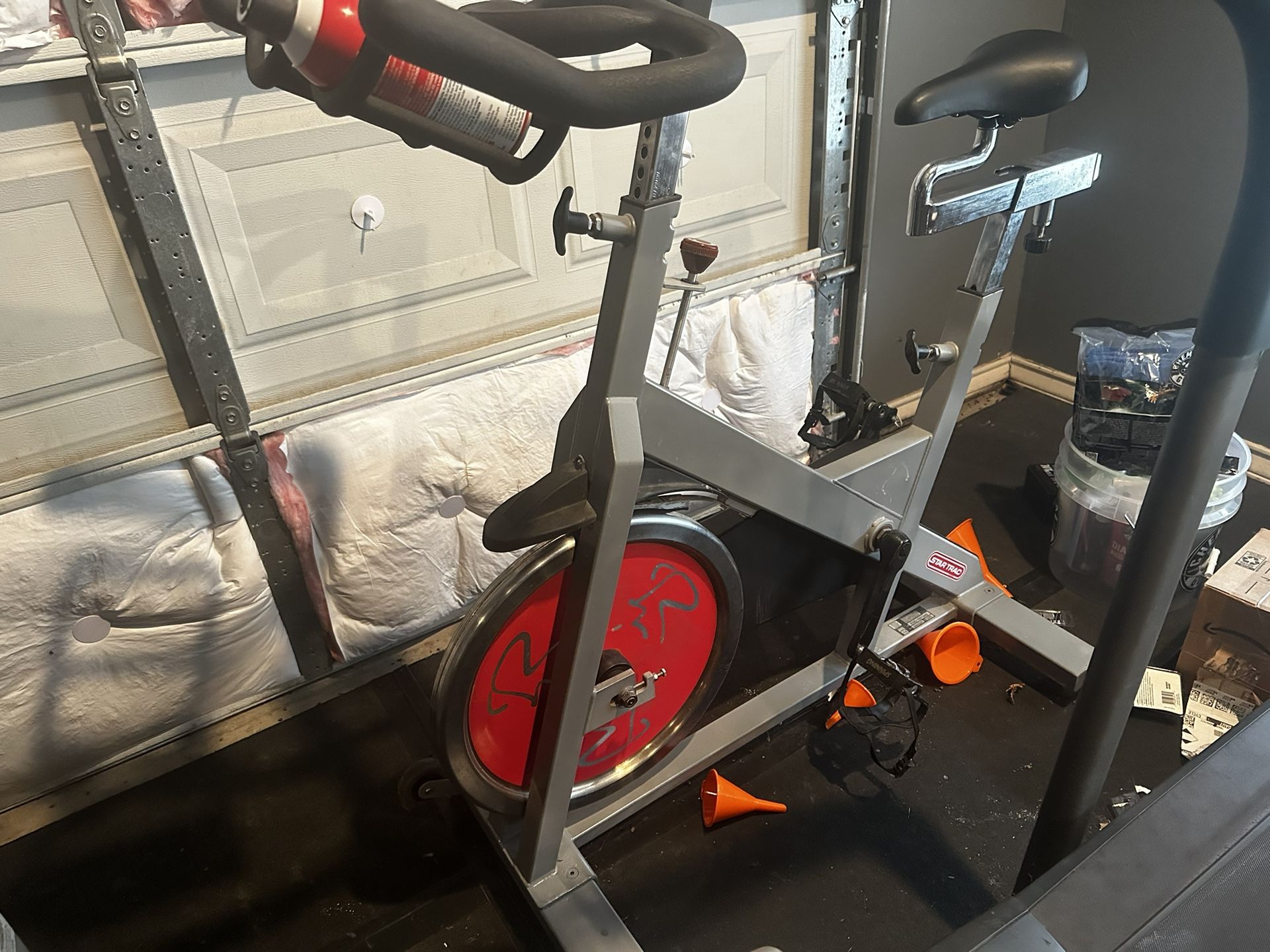 Star Trac Spin bike