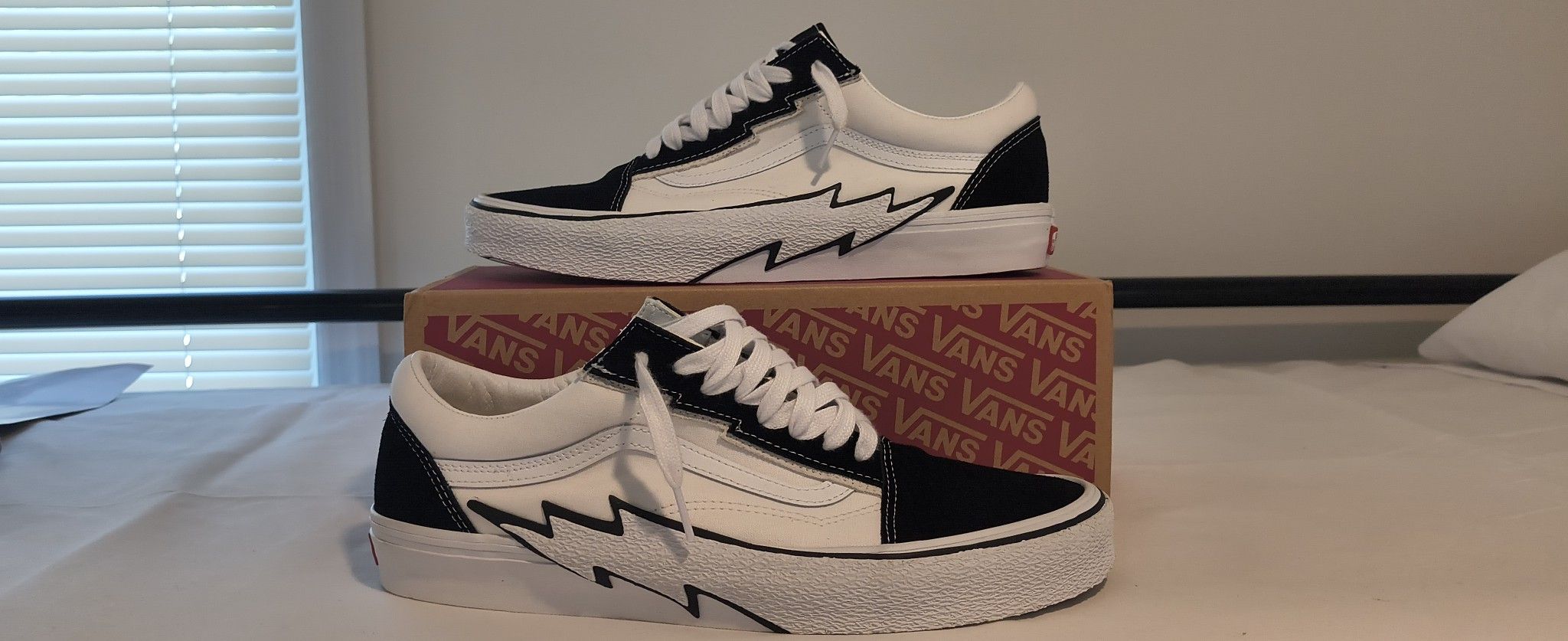 Two Tone BOLTâš¡ VanS Low