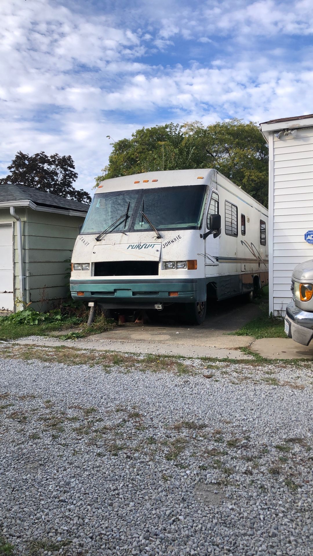 Motor home Tow It Away