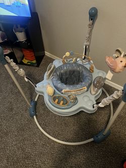 Baby bouncer