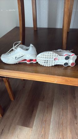 Nike shock