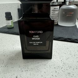 Tom Ford Oud Wood (100ml)