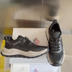 Moncler Men’s Sneaker With Box New