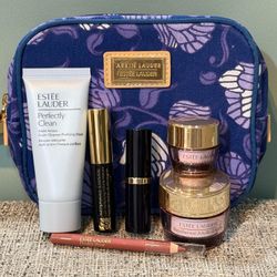 Brand New Estee Lauder 7 Piece Gift Set