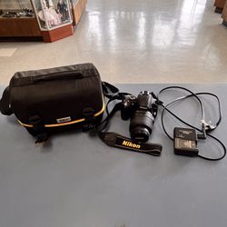 Nikon D3000 Camera