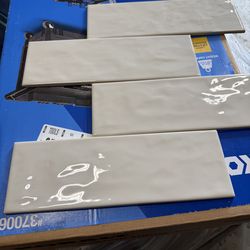 4”x12” wall tile 300sf