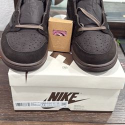 Travis Scott’s Air Jordan 1 Low OG SP
