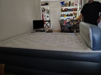 Queen air mattresses