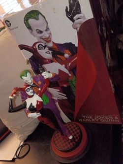 The Joker & Harley Quinn DC Collectibles