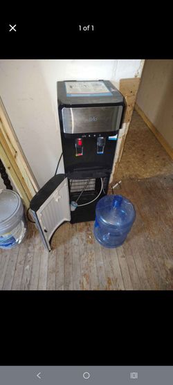HOT & COLD WATER DISPENSER (BOTTOM-LOAD)