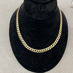 14k Gold Cuban Chain!