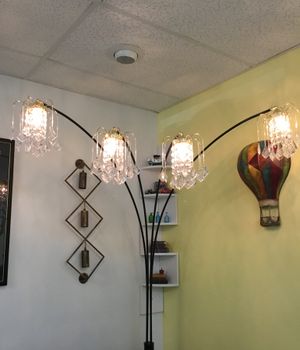 8 foot floor lamp nucksiceman foot floor lamp and desk lamp gold black with crystals for sale new used floor lamps in virginia beach va offerup 8 foot floor lamp nucksiceman foot floor lamp and desk lamp gold black with crystals for sale new used floor lamps in virginia beach va offerup