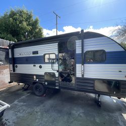 2021 Cherokee Wolf pup 16BHS