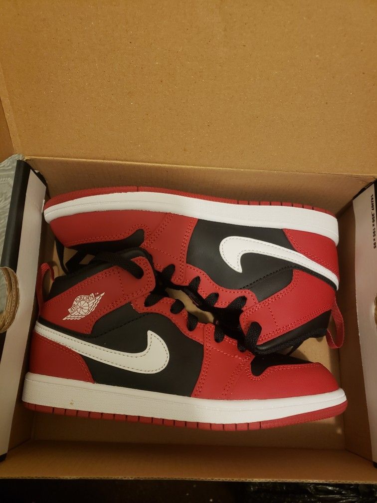 Black and Red Nike Kids