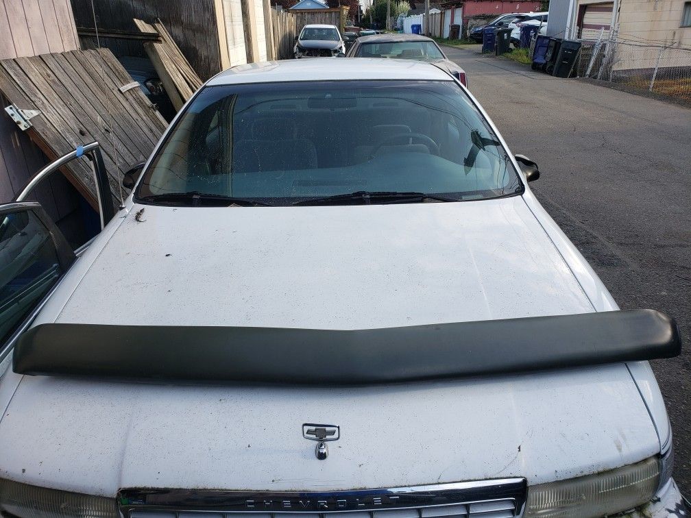 1998 CHEVY SILVERADO BUG SHIELD $30 OBO