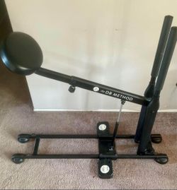 DB Method Squat Machine