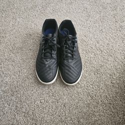 Soccer Shoes Size 11.5
