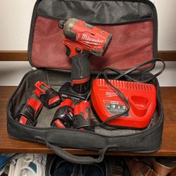 Milwaukee M12 