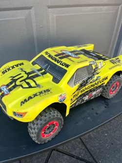 Losi short, course truck desert mod