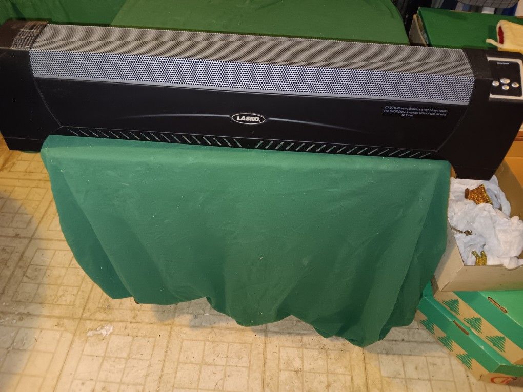 Lasko Floor Heater