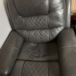Recliner Love Seat 