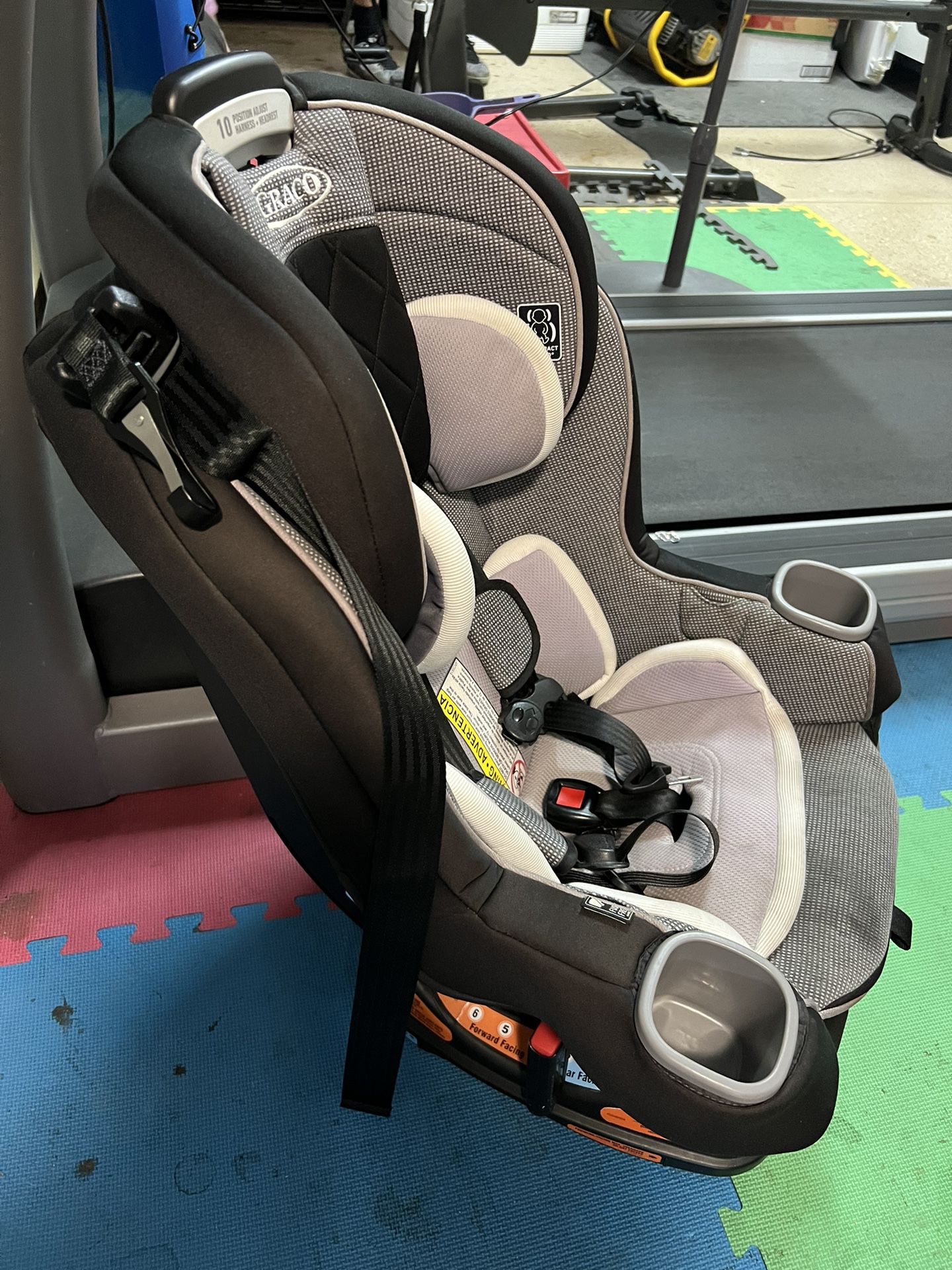 Graco Toddler/ Kid Car Seat Used